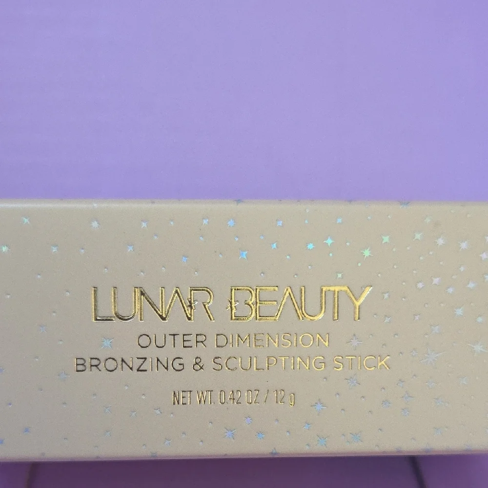 Lunar Beauty Outer Dimension Bronzing & Sculpting Contour Stick